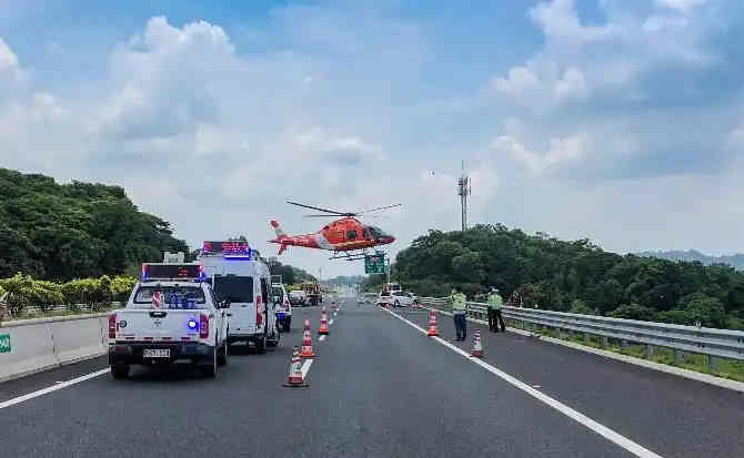 龙岩高速公路汽车救援案例